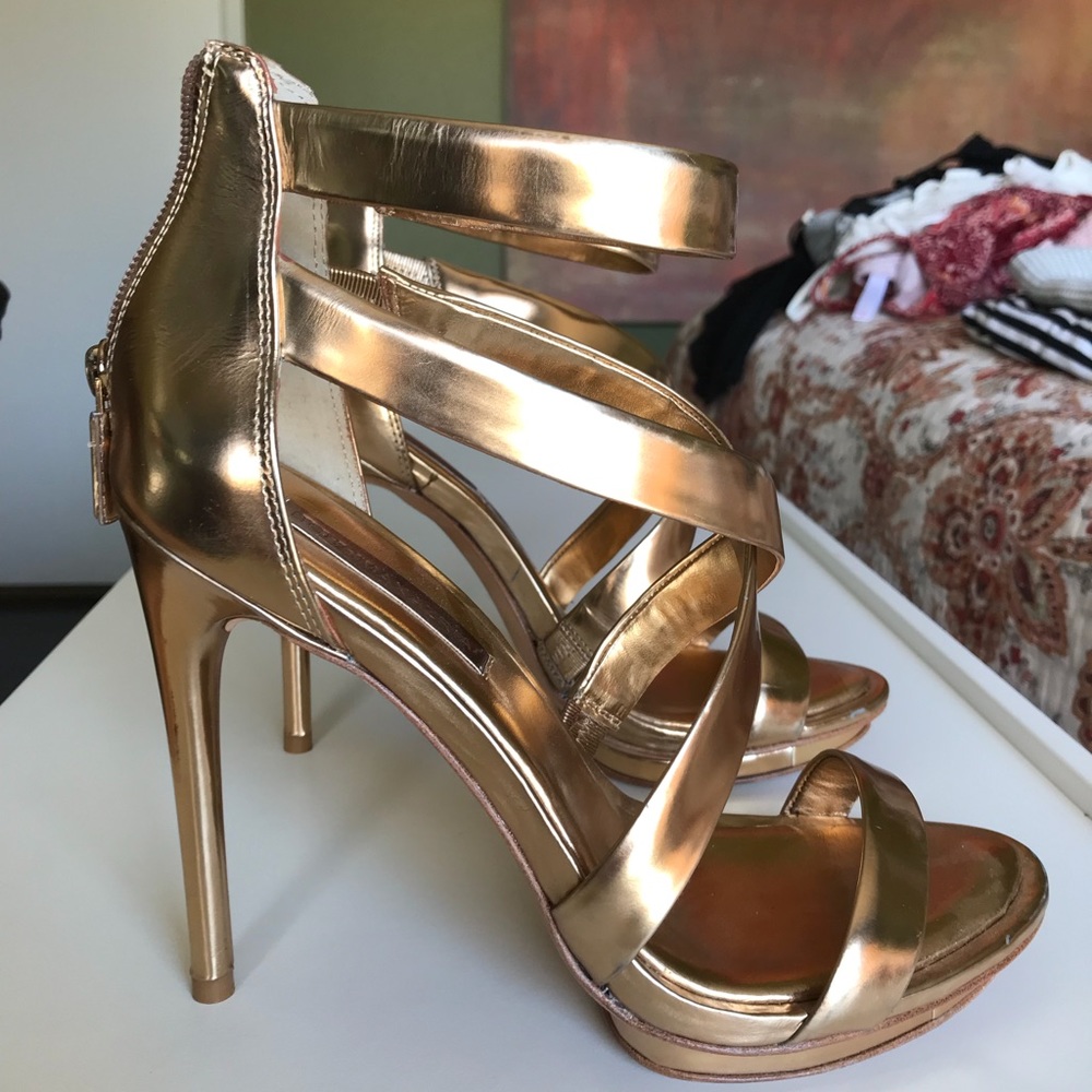Gold BGBG Pumps